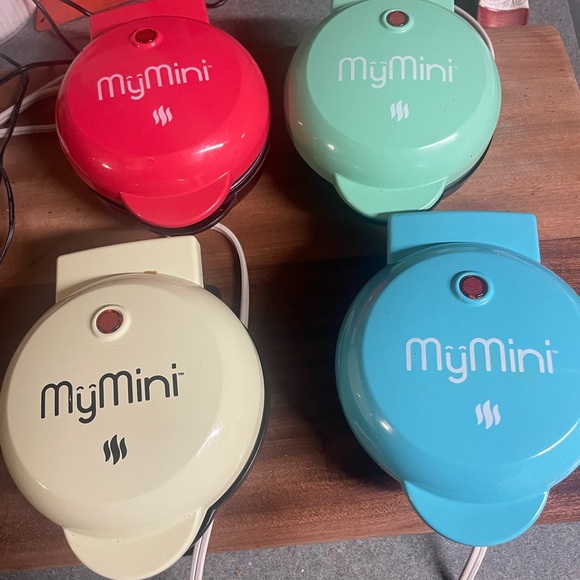 My Mini Kitchen Set - Picture 2 of 3